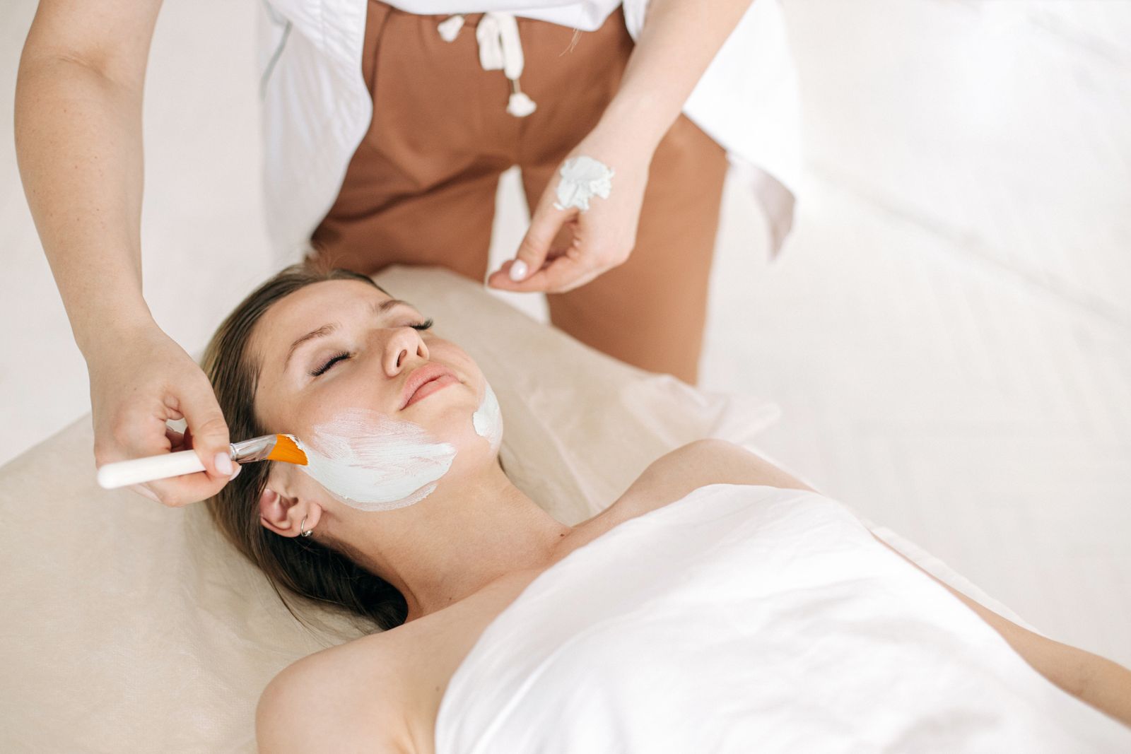 Signature Facials detail at Serein
